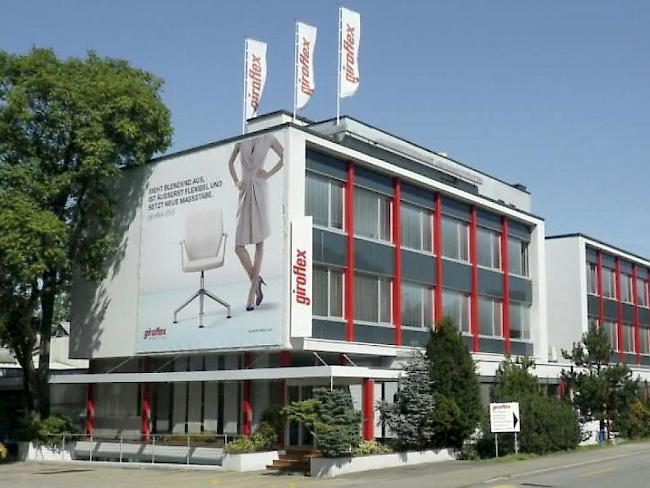 Der norwegische Möbelkonzern Flokk hat den Bürostuhl-Hersteller Giroflex mit Sitz in Koblenz AG (Bild) übernommen. Die Zukunft des Produktionsstandorts ist noch ungewiss.