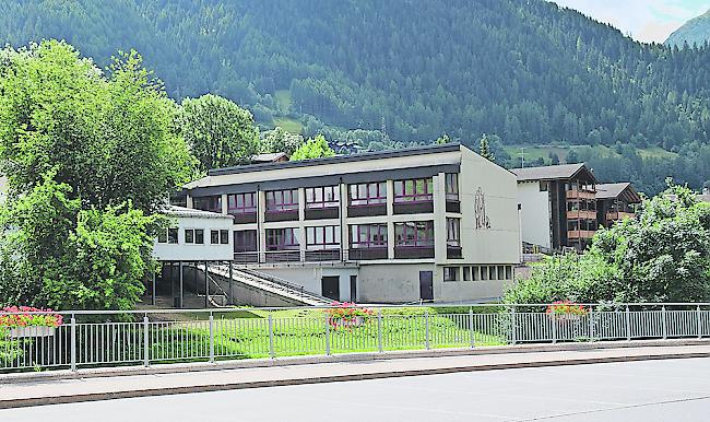 Die Schule im Untergoms soll neu organisiert werden. (Bild: Schule Fiesch)