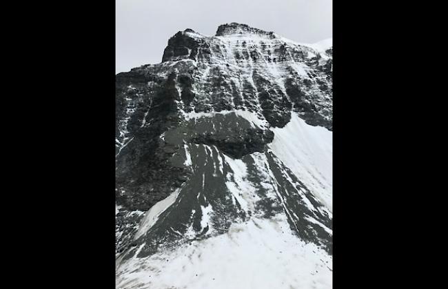 Der Alpinist stürzte am Combin de Valsorey rund 370 Meter in die Tiefe.