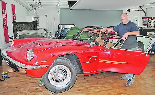 Um diesen 1968-er Maserati Mistral komplett zu restaurieren, benötigt Stefan Dengler ein halbes Jahr.