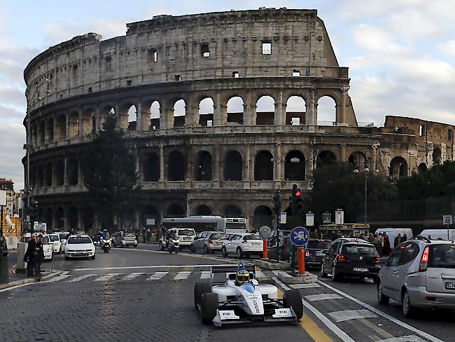 Wie hier in Rom könnten im nächsten Jahr in Zürich Formel-E-Boliden durch die Stadt fahren. Dazu braucht es aber noch die Bewilligung des Stadtrats. (Archivbild)