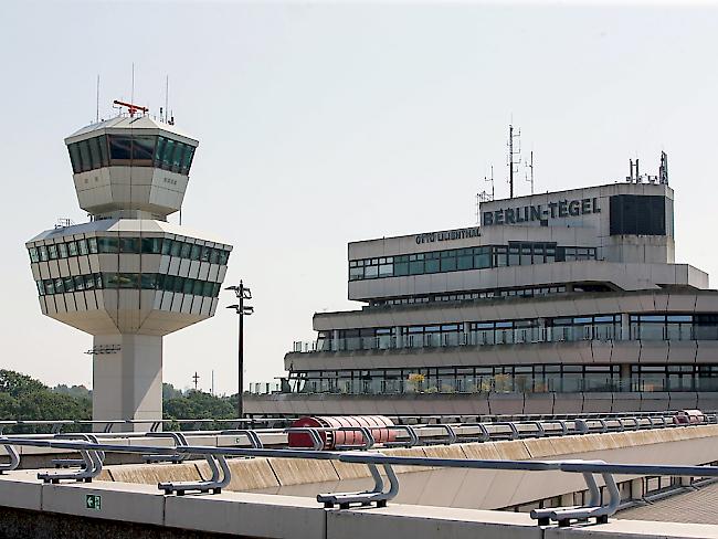 Die Berliner stimmen für den Weiterbetrieb des Flughafens Tegel. (Archivbild)