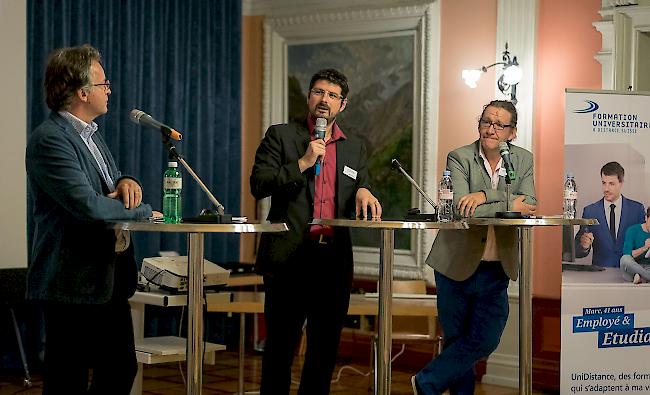 Die Podikumsdiskussion (von links): Claude Hauser, Yannick Buttet und Gabriel Bender.
