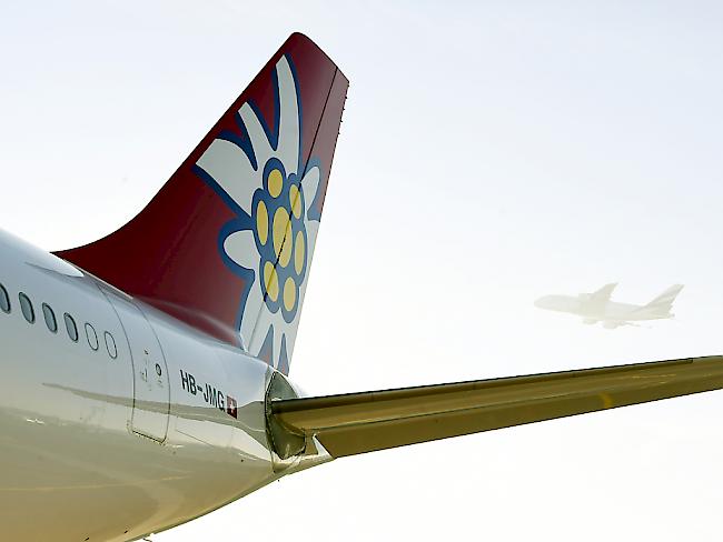 Ein Airbus der Edelweiss Air musste am Mittwoch auf dem Weg nach Punta Cana nach Zürich umkehren: Am Abend hoben die Passagiere ein zweites Mal ab - mit einem anderen Flugzeug. (Archivbild)