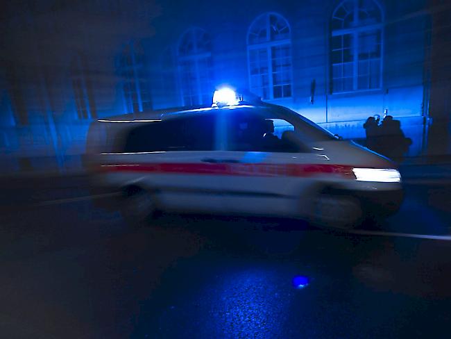 Nach der Kindes-Entführung bei Kaiserslautern (D) startete eine grosse Suchaktion mit zahlreichen Polizeibeamten, Suchhunden und einem Helikopter. (Symbolbild)