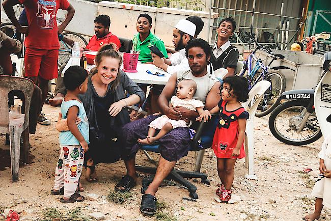 Cecilia Truffer bei einer Rohingya-Gemeinde in Malaysia...