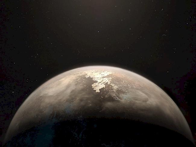 Der Exoplanet Ross 128 b hätte gute Voraussetzungen für Leben: Sein Zentralstern bombardiert ihn relativ wenig mit UV- und Röntgenstrahlung. (Illustration)
