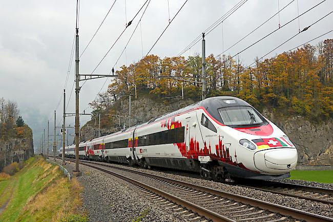 Der Zug mit seinem Drei-Länder-Design ist heute in Basel auf den Namen Johann Wolfgang von Goethe getauft worden.