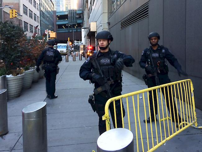 Polizei im Einsatz nach der Explosion in Manhattan.
