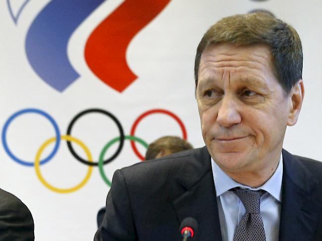 Russlands IOC-Präsident Alexander Zukow gibt den Olympia-Entscheid bekannt