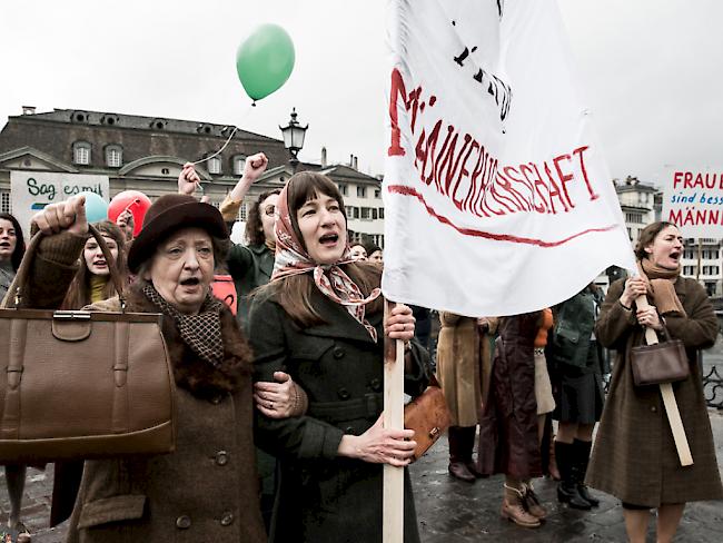 Den Kampf um das Frauenstimmrecht haben Nora (Mitte, Marie Leuenberger) und ihre Mitstreiterinnen gewonnen, jenen um den Oscar nicht: "Die göttliche Ordnung" hat den Sprung auf die Shortlist nicht geschafft.