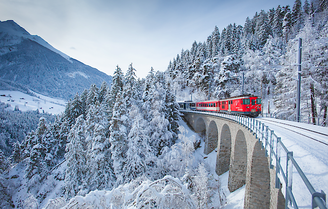 Die Matterhorn Gotthard Bahn kämpft weiterhin mit den hochwinterlichen Verhältnissen.
