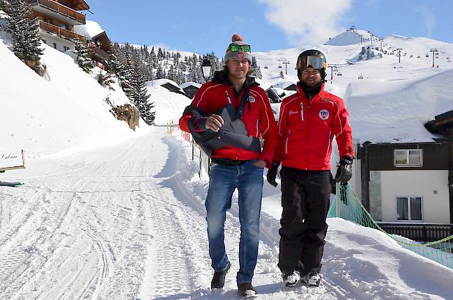 Optimistisch. Wollen den Guinness-Rekord «largest ski lesson» ins Wallis holen: Skischulleiter Reto Stucky (l.) und Initiant Rafi Imhof.