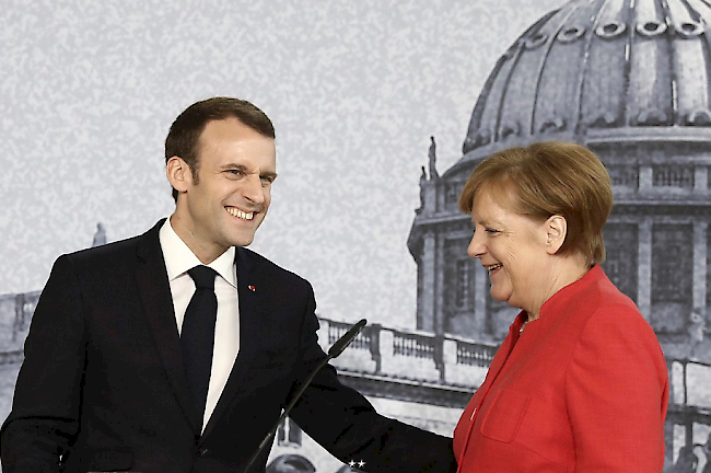 EU-Reformpläne. «Wir brauchen eine offene Debatte und am Schluss die Fähigkeit zum Kompromiss», sagte die deutsche Bundeskanzlerin Angela Merkel anlässlich des Treffens mit dem französischen Präsidenten Emmanuel Macron.