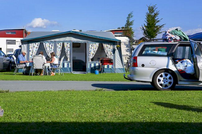 Trotz Spitzenpreisen. Im 2017 haben die Schweizer Campingplätze deutlich mehr Gäste angelockt als im Vorjahr.