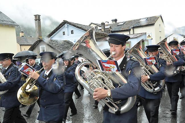 Impressionen des 81. Bezirksmusikfests des Bezirks Brig in Simplon Dorf.