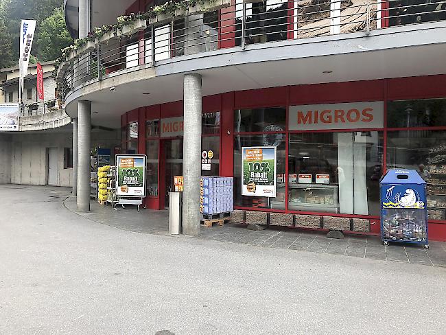 Eröffnung. Am Dienstag dieser Woche eröffnete in Fiesch die Migros eine neue Filiale. Auf 300 Quadratmetern stehen rund 6000 Artikel im Angebot.