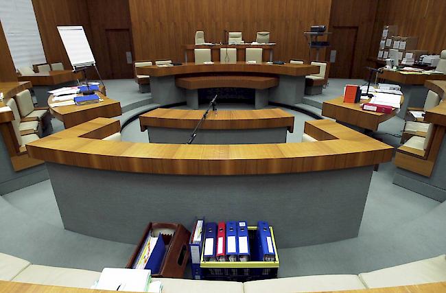 Blick in den Gerichtssaal des Strafgerichts Lugano: Die Verteidigung forderte zu Verhandlungsbeginn einen Aufschub des Prozesses.