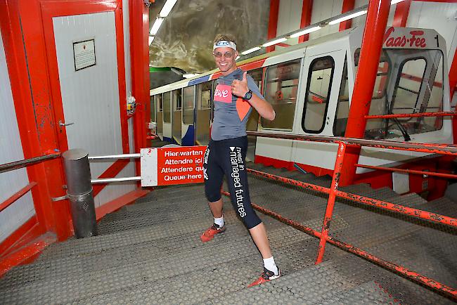 Treppenlauf unter Tage. Rolf Majcen in der Metro Alpin in Saas-Fee.