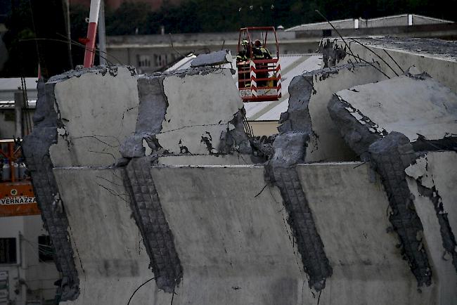Nach dem Einsturz der vierspurigen Morandi-Brücke hat Italien viele Tote zu beklagen. 