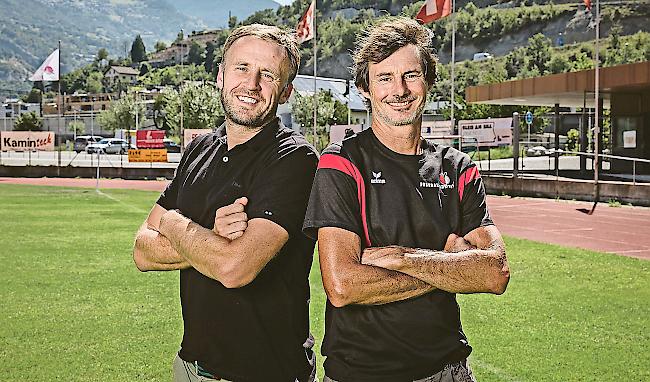 Freuen sich auf das Derby: Die beiden Trainer Marco Decurtins (FC Termen/Ried Brig, links) und Martin Z’Brun (FC Visp).Foto Alain Amherd