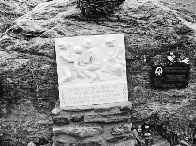 Nicht vergessen. Diese Gedenktafel am Staudamm des Mattmarks erinnert an die Tragödie, die sich vor 50 Jahren ereignet hat. 