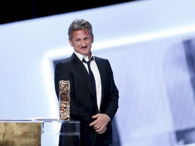 US-Filmstar Sean Penn (Hier bei der Verleihung des Ehren-César in Paris) hält die #MeToo-Debatte für zu extrem.