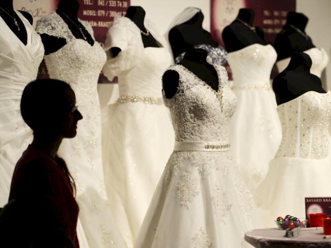 Hochzeitsmode an der Fest-und Hochzeitsmesse in Zürich (Archiv)