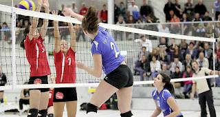 Volle Wucht voraus: Vanessa Wyer und der VBC Visp spielten eine solide Saison.