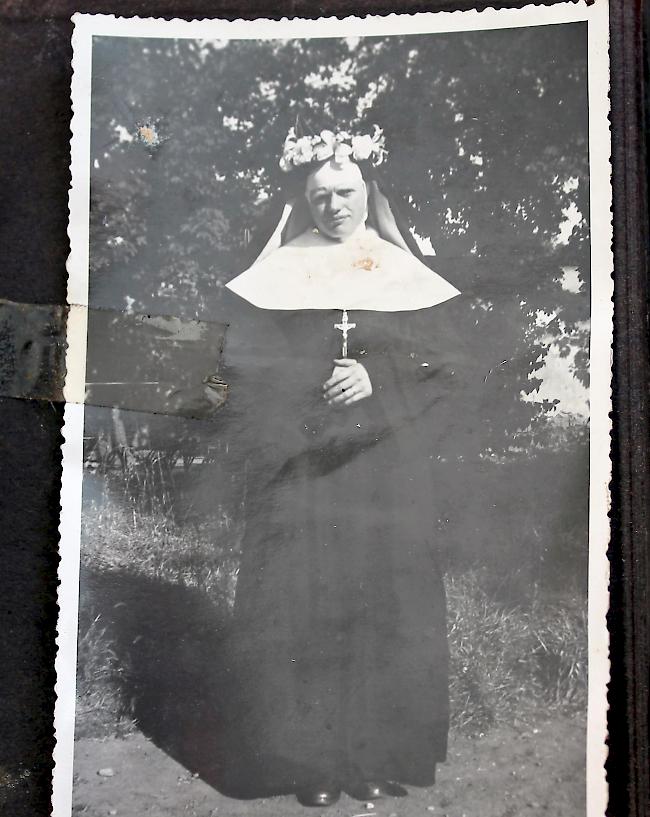 Klosterleben: Schwester Marie Françoise anlässlich ihrer Profess. 