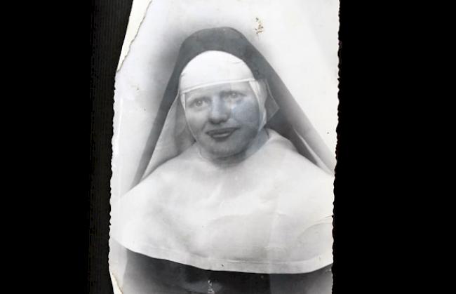 Vor 85 Jahren verlässt die damals 15-jährige Marie Pia das Gommer Dorf Münster, um in ein geschlossenes Kloster in Lyon einzutreten. Im Dezember 2015 feiert die Walliser Ordensfrau ihren 100. Geburtstag.  