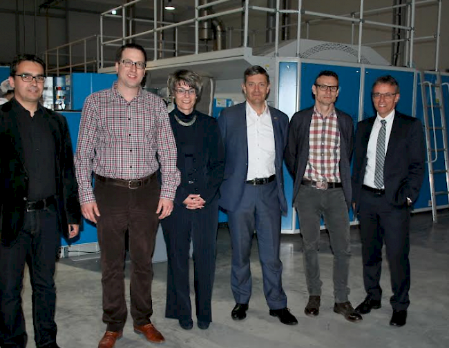 Bildlegende GV Witag 2015. v.l.n.r. Ivo Nanzer, Geschäftsleiter Witag; Hans-Peter Heinzmann, Geschäftsleiter Wäscherei Heinzmann AG; Nicole Zenhäusern-Camenisch, Vorstandsmitglied; Damian Constantin, Direktor Valais Wallis Promotion; Martin Zumstein, Vorstandsmitglied; Mario Kalbermatter, Vereinspräsident.