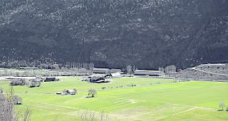 Einige B&ouml;den in der landwirtschaftlichen Zone m&uuml;ssen saniert werden. 