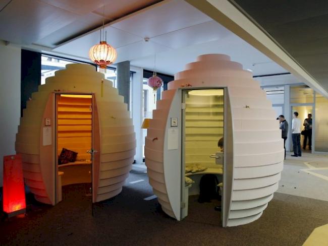 Iglus als Sitzungszimmer im Google-Zentrum in Zürich (Archiv)