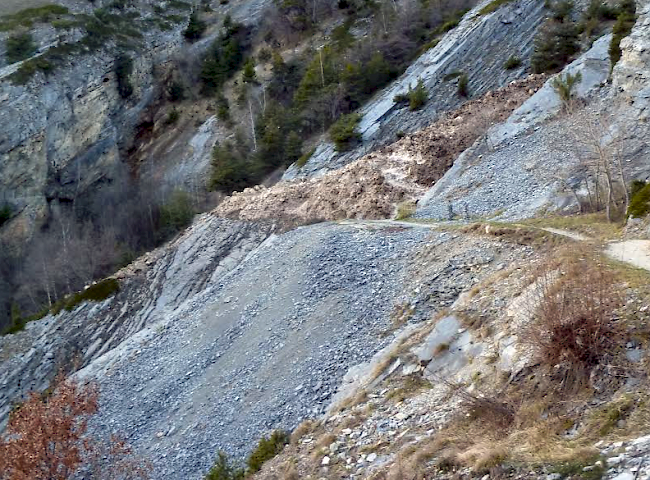 Zum Zeitpunkt des Lawinenniedergangs befand sich niemand auf dem Wanderweg.