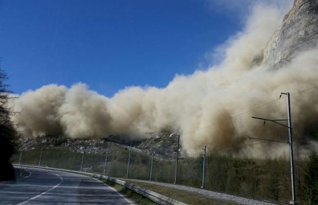 Felssturz in Randa gegen 10.15 Uhr am Mittwochmorgen