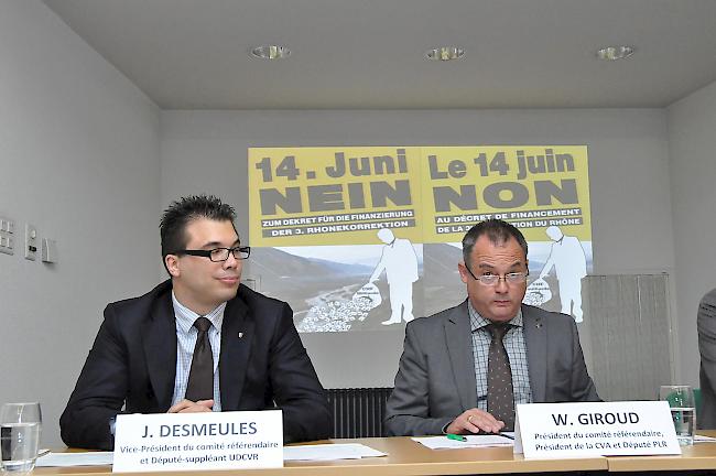 Im Referendumskomitee. Jérôme Desmeules (SVPU-Grossrat) und Willy Giroud (Präsident Walliser Landwirtschaftskammer).