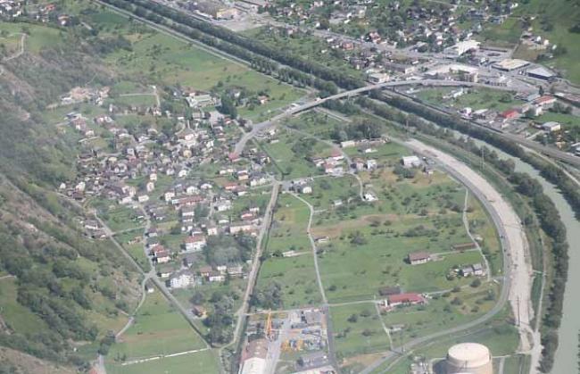 Die Hauptbelastungen befinden sich entlang des Rottens in Lalden (links im Bild) und Brigerbad.
