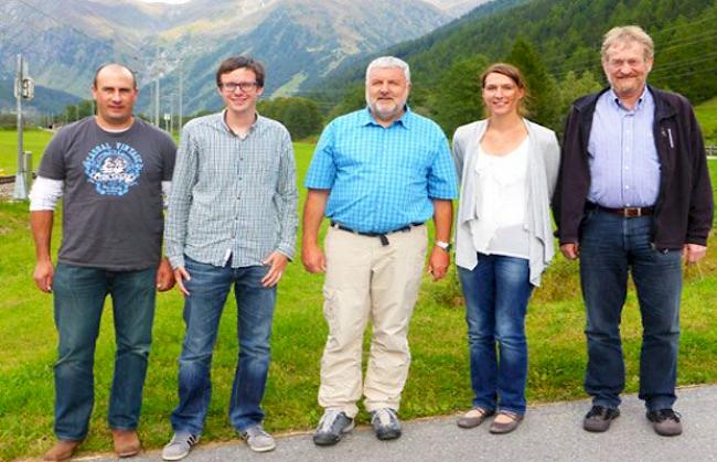 Verwaltungsrat der Hungerberg Obergoms AG (v.l.): Florian Hallenbarter (Obergesteln und Vertreter der Gemeinde Obergoms), Mathias Fleischmann (Ulrichen), Otto Steinmann (Affoltern a.A. und VR-Präsident), Kerstin Biderbost (Ulrichen) und Urs Hauser (Rechthalten)