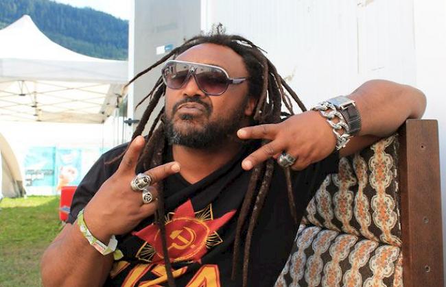 Benji Webbe, Sänger von Skindred