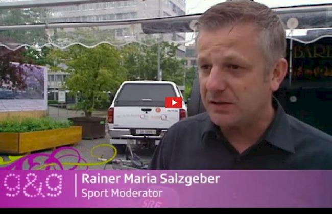 Für einmal nicht im Sportstudio: Rainer Maria Salzgeber bei der Eröffnung seiner Walliserstube in Kloten.