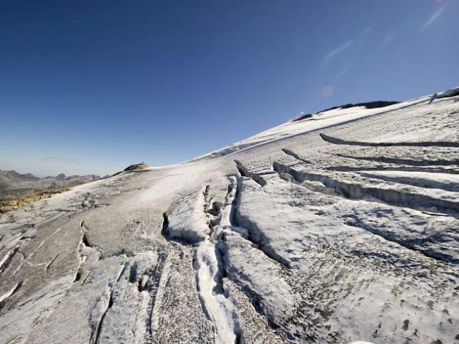 Endlich Erleichterung: Fund In Pakistan: Gletscher Gibt Leiche Frei – Unglaublicher Twist Nach 28 Jahren! - mdumhpq