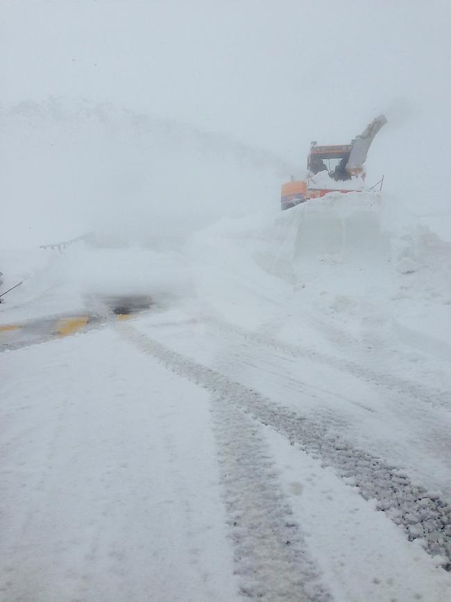 Aktuelle Situation auf dem Grimselpass.