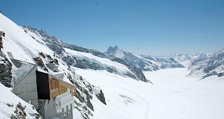 Das Berghaus &laquo;Top of Europe&raquo; befindet sich vollst&auml;ndig auf Walliser Boden.