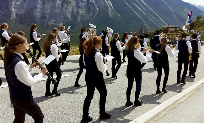 Oberwalliser Musikfest in Varen am Sonntag