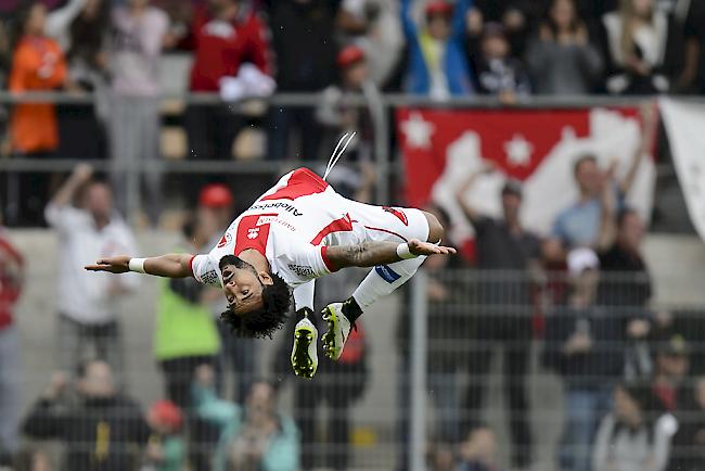 Ein Mythos verleiht Sitten Cupfinal-Kräfte, hier mit Carlitos im Bild.