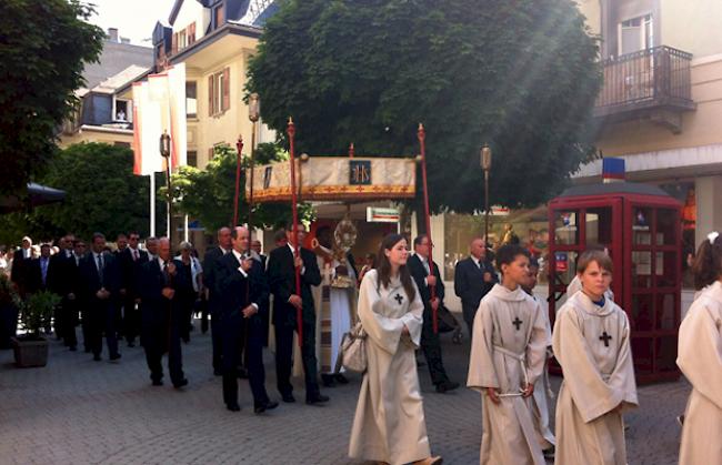 Fronleichnam-Prozession in Visp.