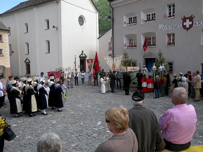 Fronleichnam in Simplon Dorf.