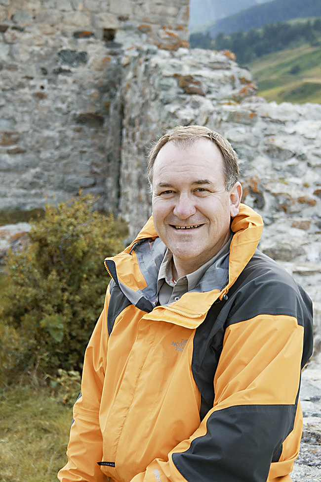 Der neue Direktor Pierre Lehmann hat die Hoffnung noch nicht aufgegeben, dass das Sport Ferien Resort Fiesch als Standort für ein nationales Schneesportzentrum doch noch in irgendeiner Form berücksichtigt wird.