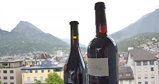 Der Staatsrat pr&uuml;ft derzeit, wie Walliser Weine einheitlich gekennzeichnet werden k&ouml;nnen.